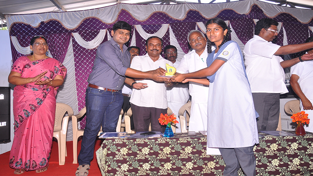 academics-card-image