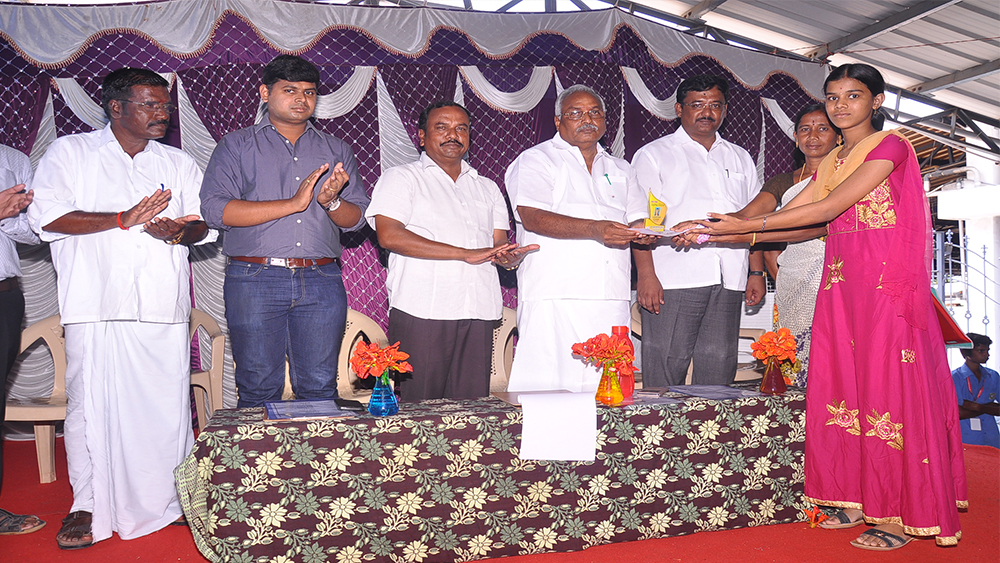 academics-card-image