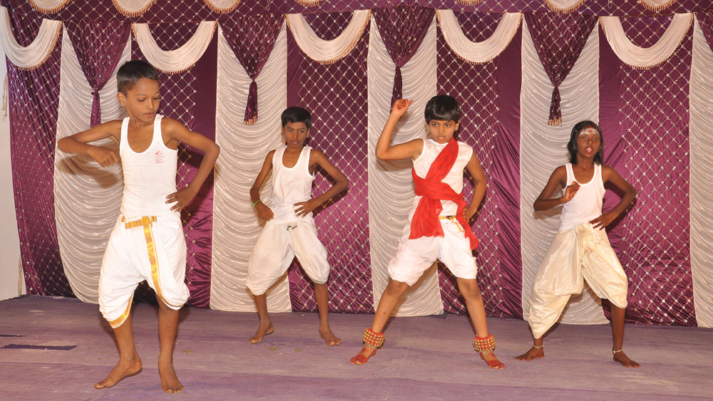 academics-card-image